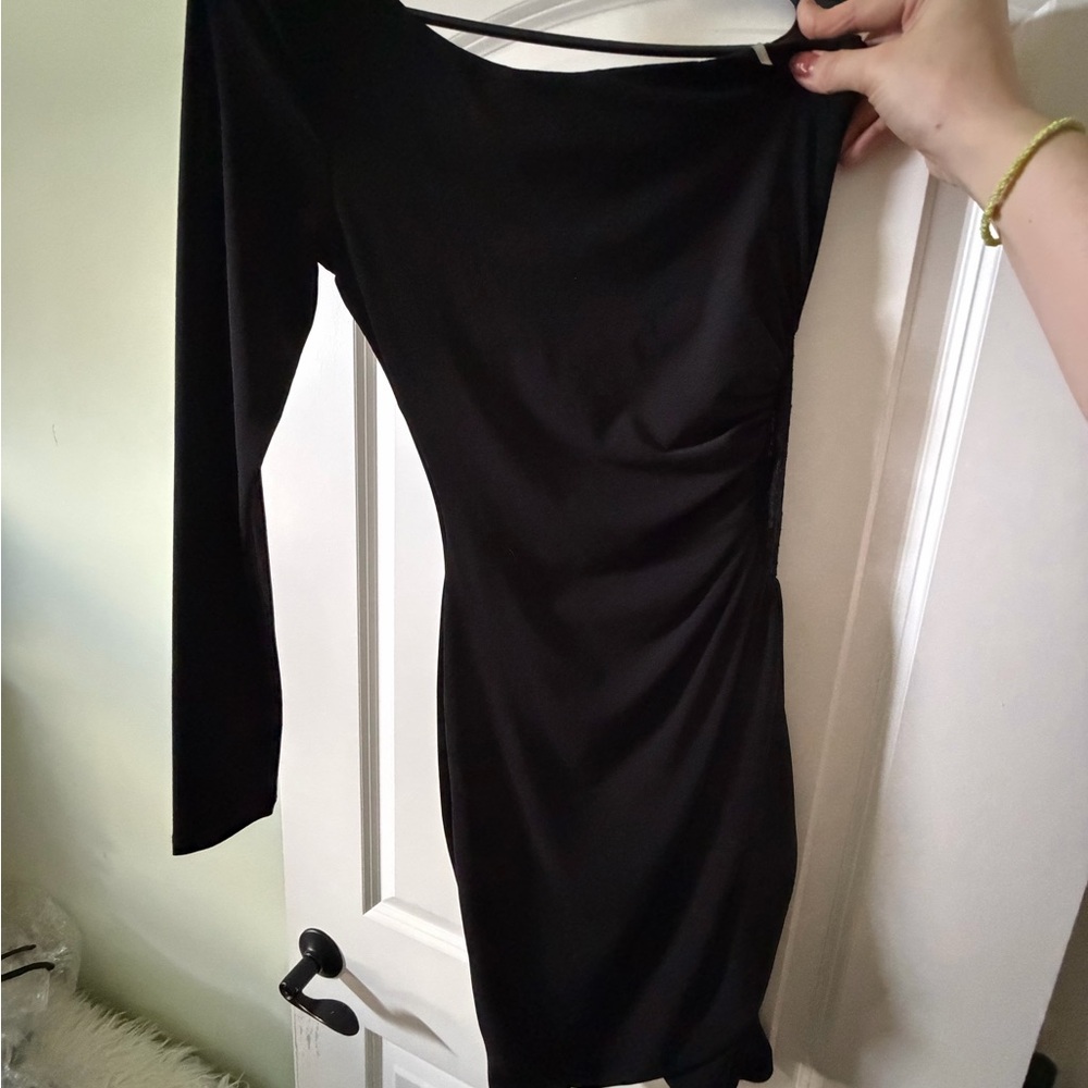 Women’s Black Long-Sleeve Ruched Bodycon Dress